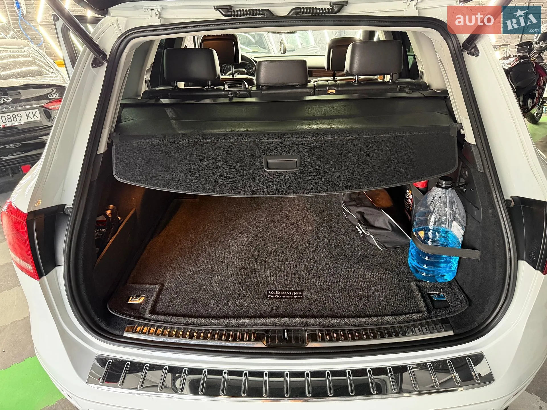 2013 Volkswagen Touareg - мініатюра 9