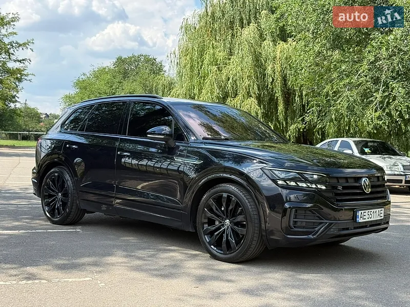 Volkswagen Touareg 2022 VIN WVGZZZCRZND009284 фото оголошення 4 з 76