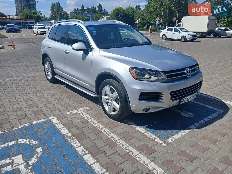 Volkswagen Touareg