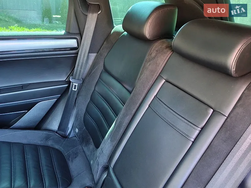 Volkswagen Touareg 2015 VIN WVGZZZ7PZFD009279 фото оголошення 16 з 77