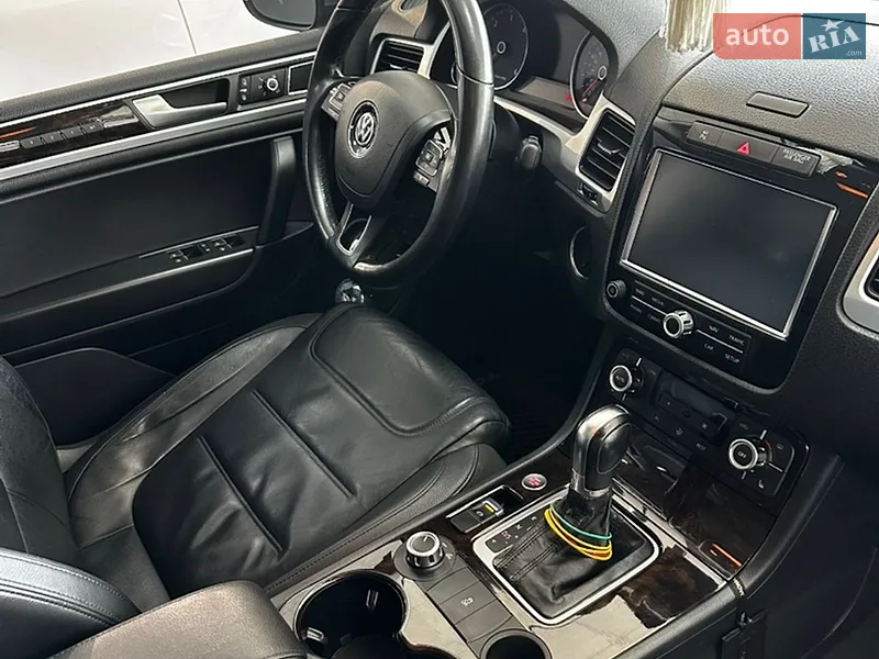 Volkswagen Touareg 2012 VIN WVGEP9BP4DD005115 фото оголошення 10 з 71