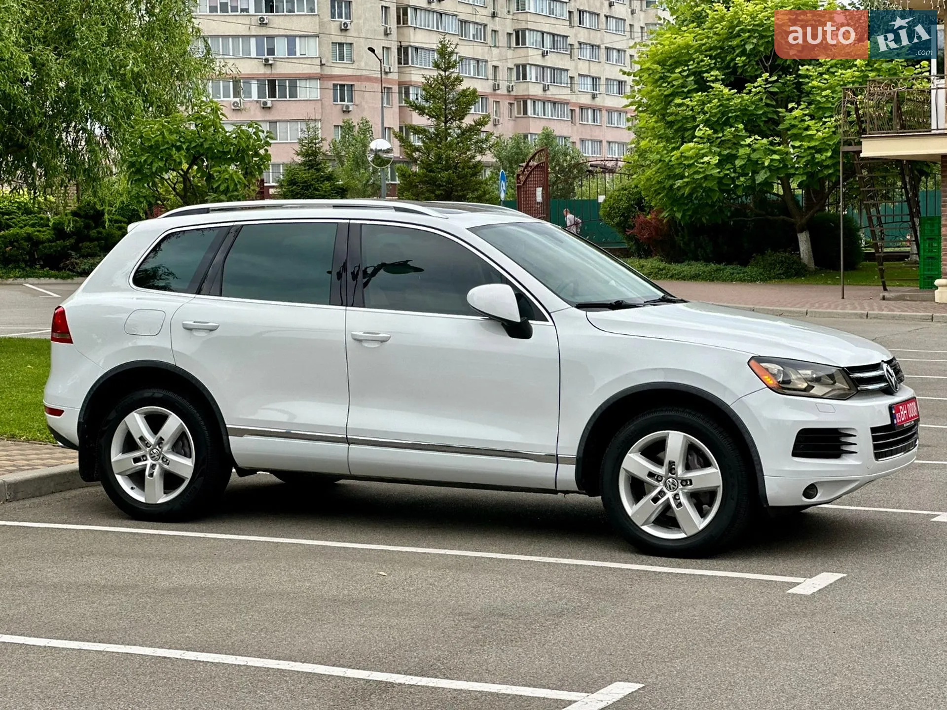 2012 Volkswagen Touareg - мініатюра 4