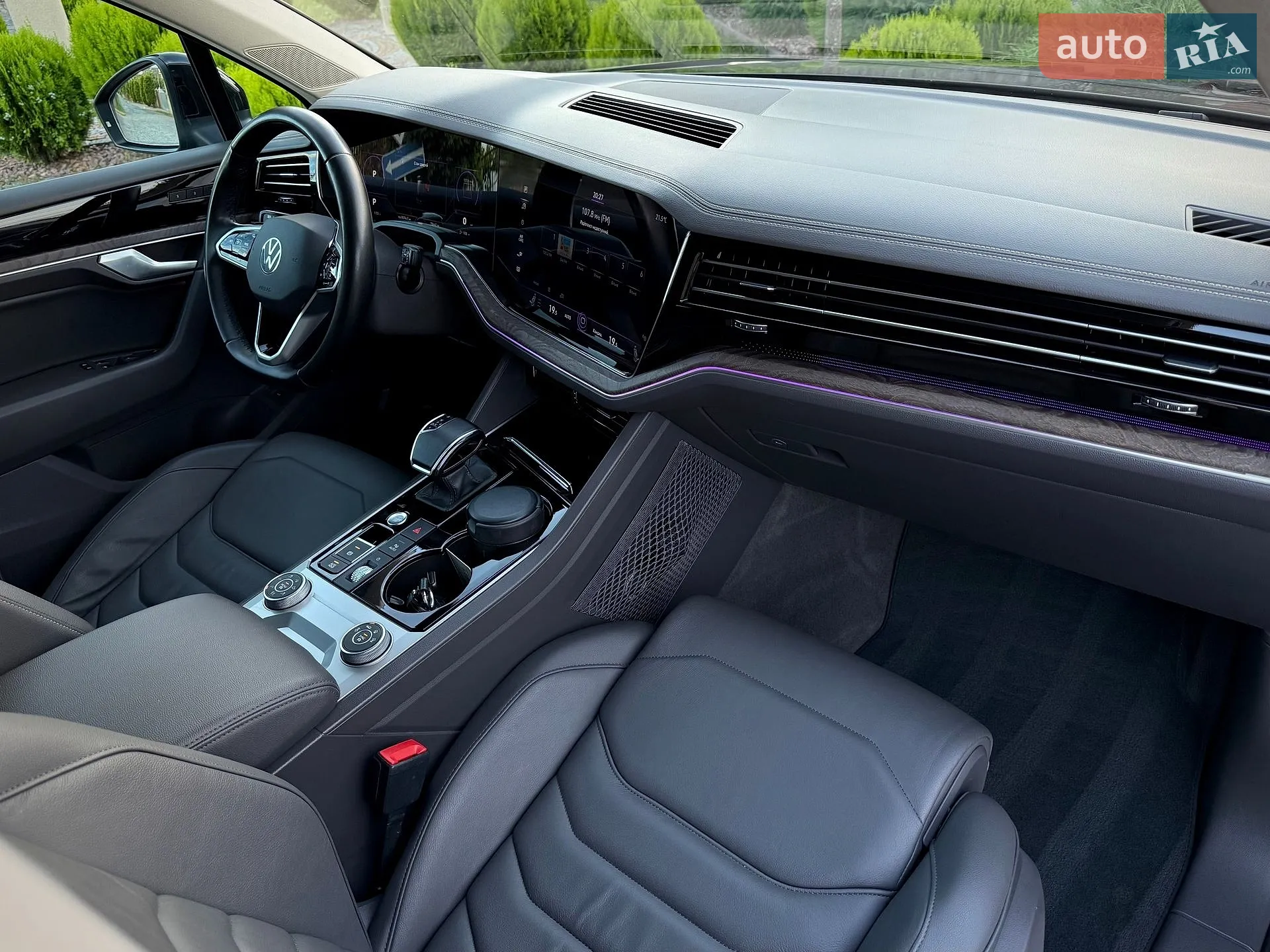 2022 Volkswagen Touareg - мініатюра 86