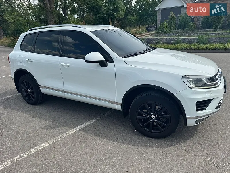 Volkswagen Touareg