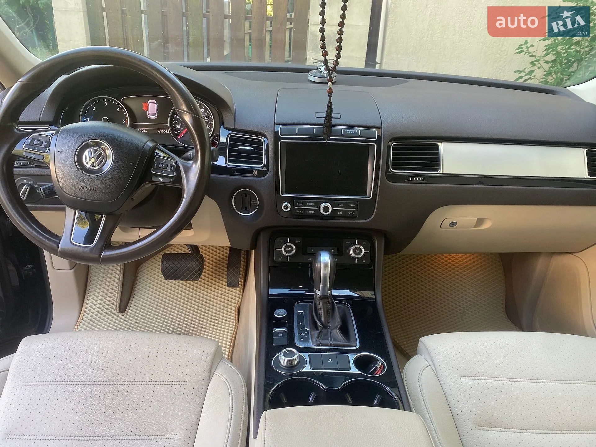 2015 Volkswagen Touareg - мініатюра 6