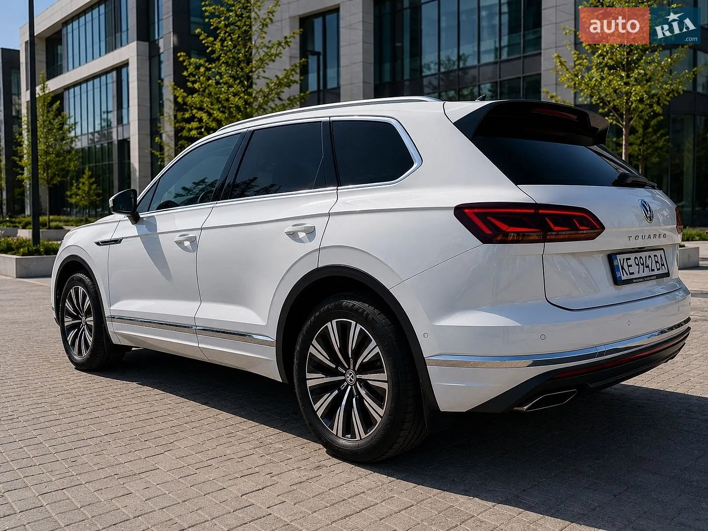 2018 Volkswagen Touareg - мініатюра 5