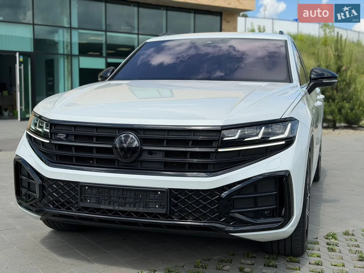 Volkswagen Touareg 2015 VIN WVGZZZ7PZFD012542 фото оголошення 12 з 23
