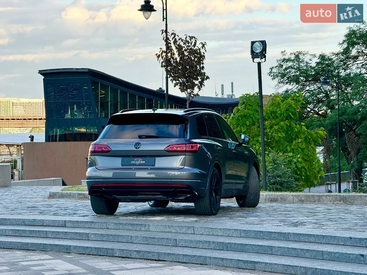 2023 Volkswagen Touareg - мініатюра 38