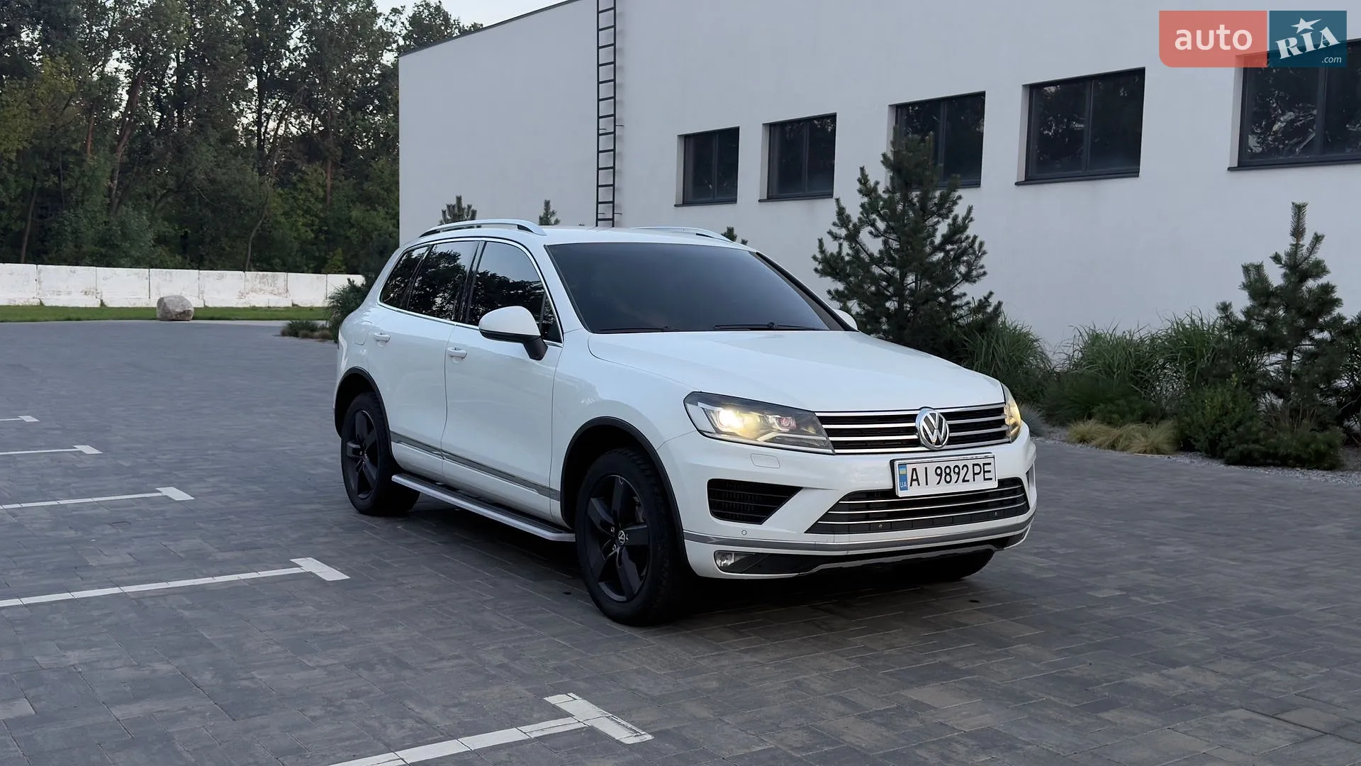 2015 Volkswagen Touareg - мініатюра 3
