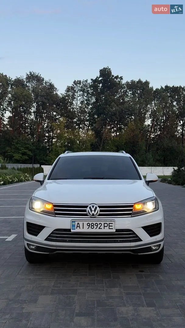 2015 Volkswagen Touareg - мініатюра 23