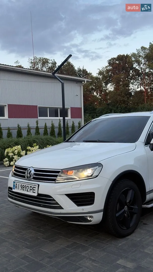 2015 Volkswagen Touareg - мініатюра 7