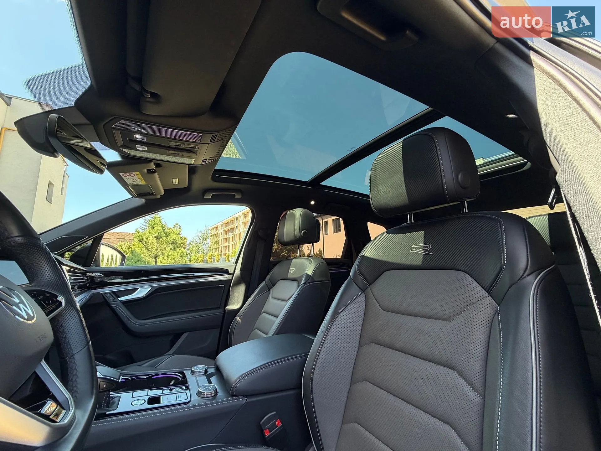 2024 Volkswagen Touareg - мініатюра 24