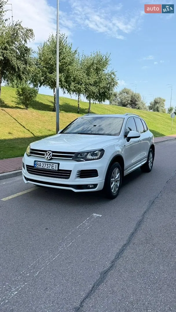 2012 Volkswagen Touareg - мініатюра 7