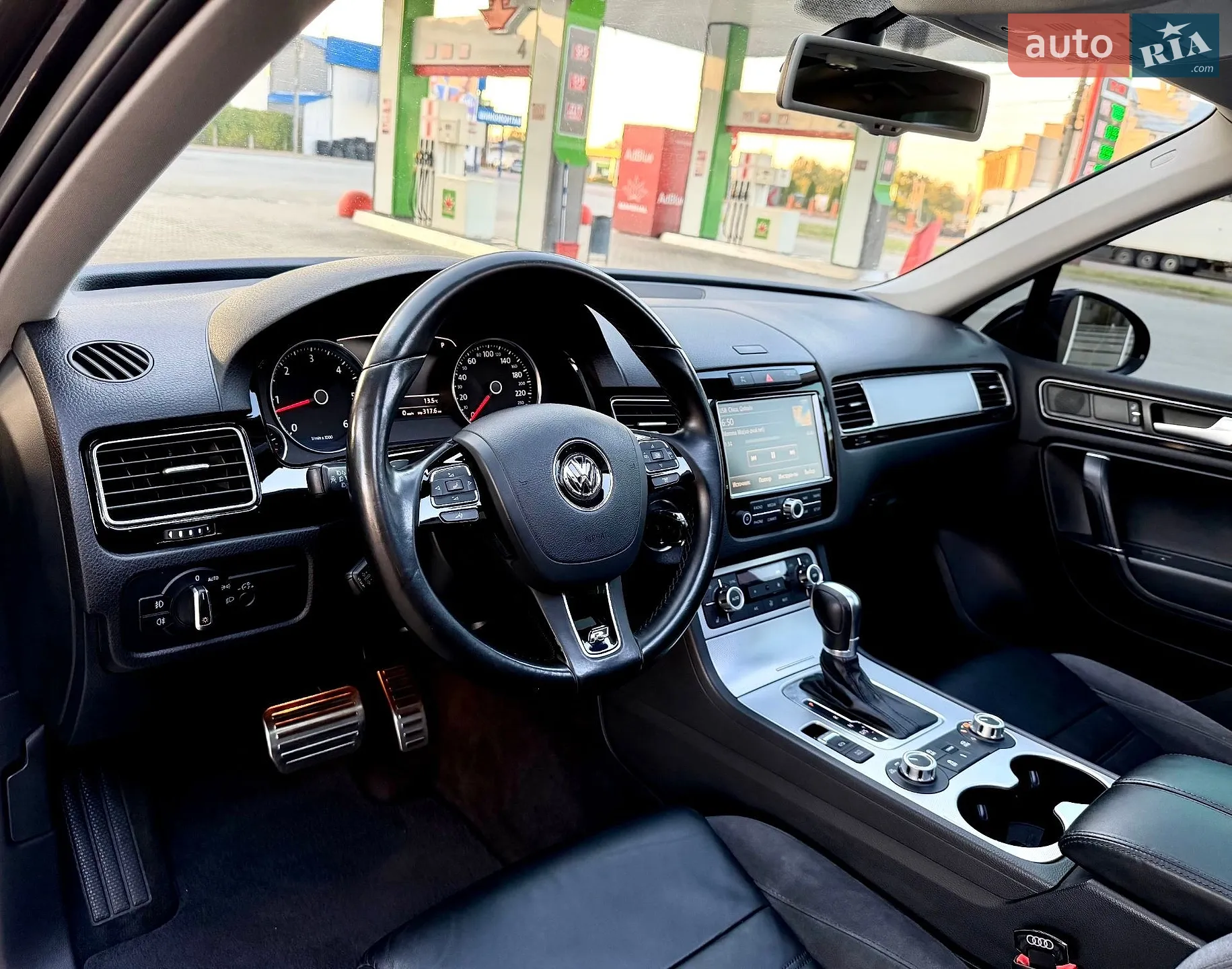 2014 Volkswagen Touareg - мініатюра 29