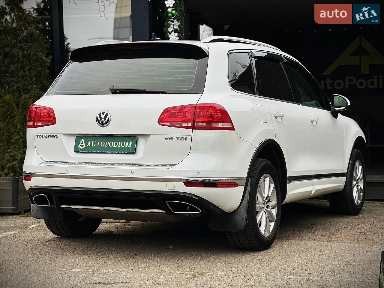 2018 Volkswagen Touareg - мініатюра 15