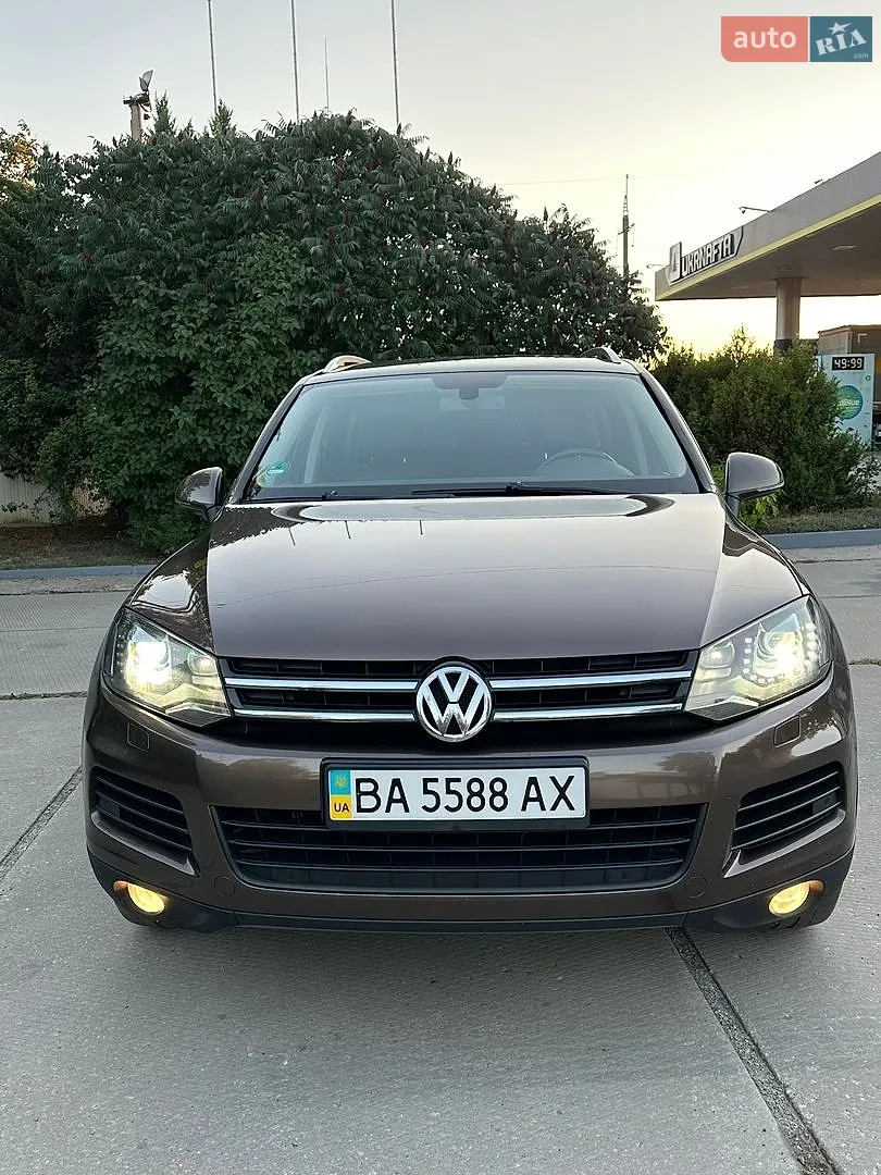 2011 Volkswagen Touareg - мініатюра 26