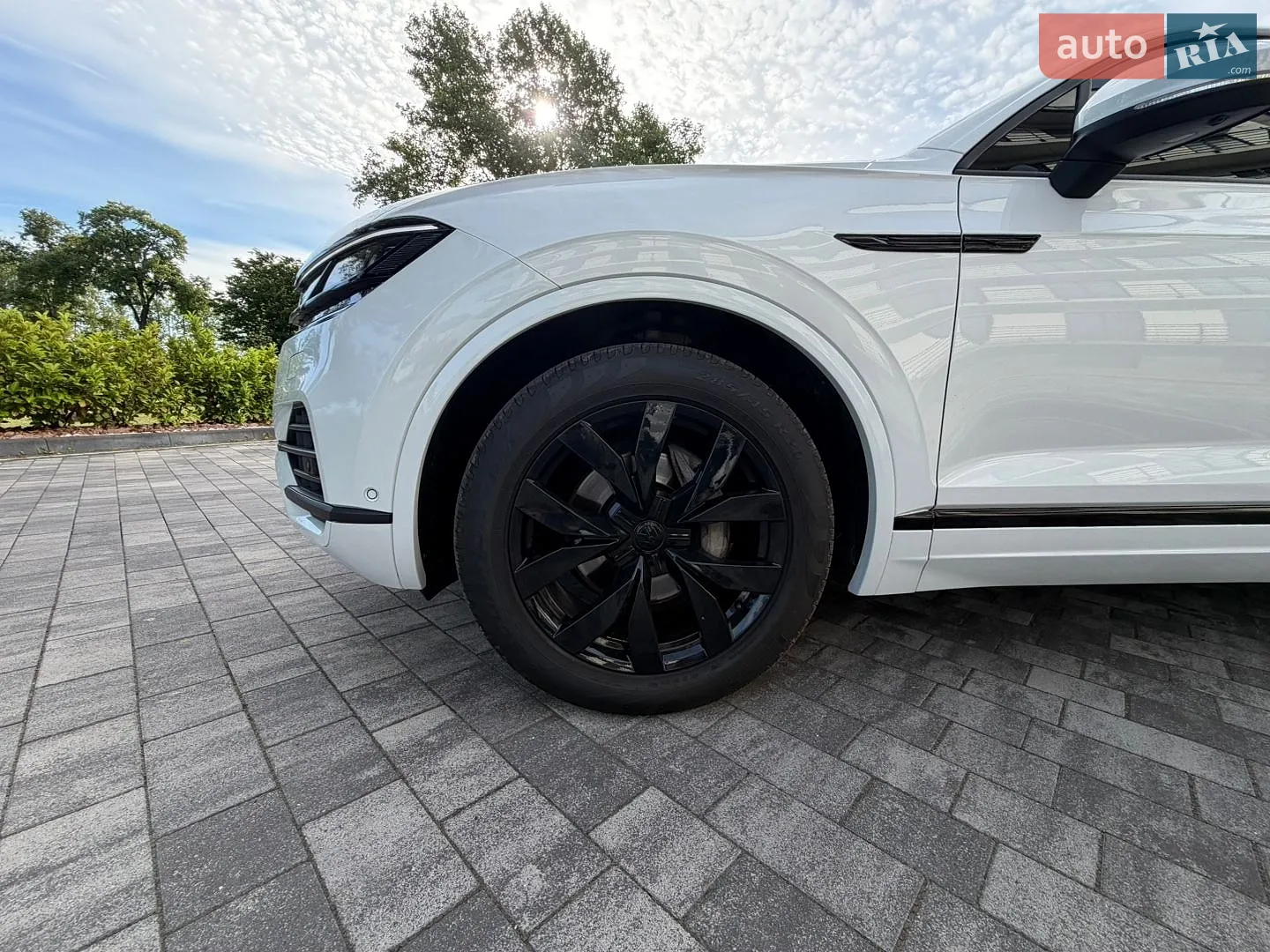 2019 Volkswagen Touareg - мініатюра 8