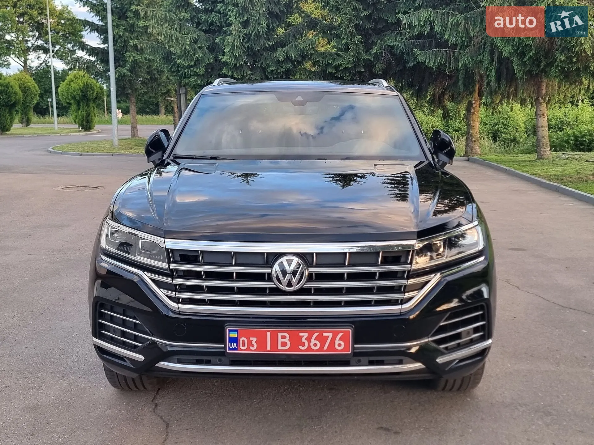 2020 Volkswagen Touareg - мініатюра 2