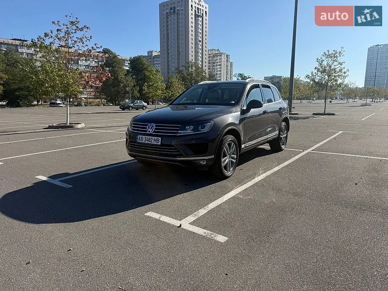 Volkswagen Touareg