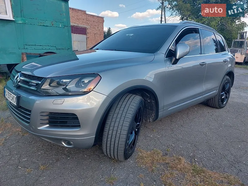 Volkswagen Touareg