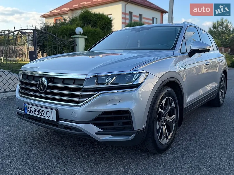 Volkswagen Touareg