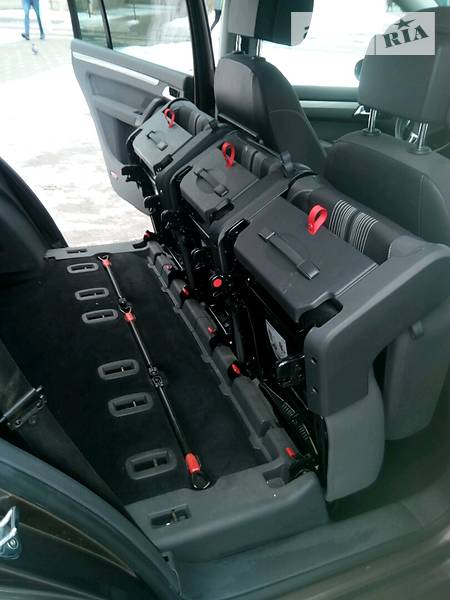 Микровэн Volkswagen Touran 2013 в Луцке фото 36 Микровэн Volkswagen Touran 2013 в Луцке