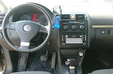 Мінівен Volkswagen Touran 2006 в 