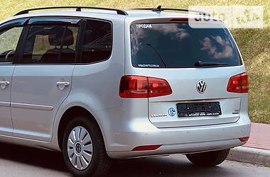 Внедорожник / Кроссовер Volkswagen Touran 2014 в Одессе