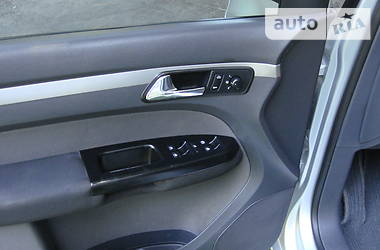 Універсал Volkswagen Touran 2004 в 