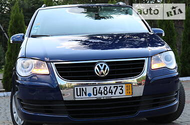 Минивэн Volkswagen Touran 2008 в Трускавце