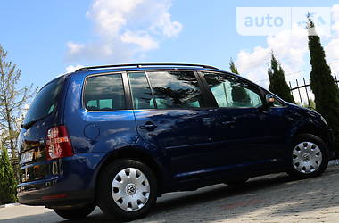 Минивэн Volkswagen Touran 2008 в Трускавце