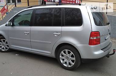 Минивэн Volkswagen Touran 2006 в Малине