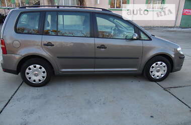 Мінівен Volkswagen Touran 2007 в Стрию