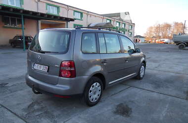 Минивэн Volkswagen Touran 2007 в Стрые