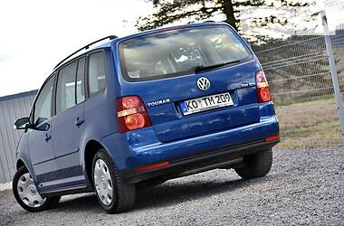 Минивэн Volkswagen Touran 2008 в Дрогобыче