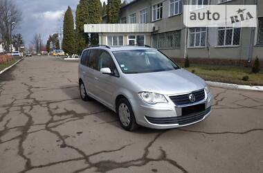 Мінівен Volkswagen Touran 2007 в 