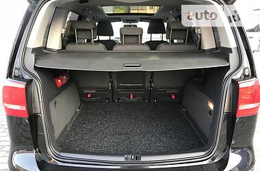Мінівен Volkswagen Touran 2011 в 