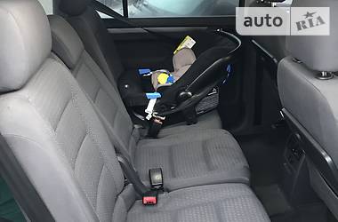 Мінівен Volkswagen Touran 2006 в 