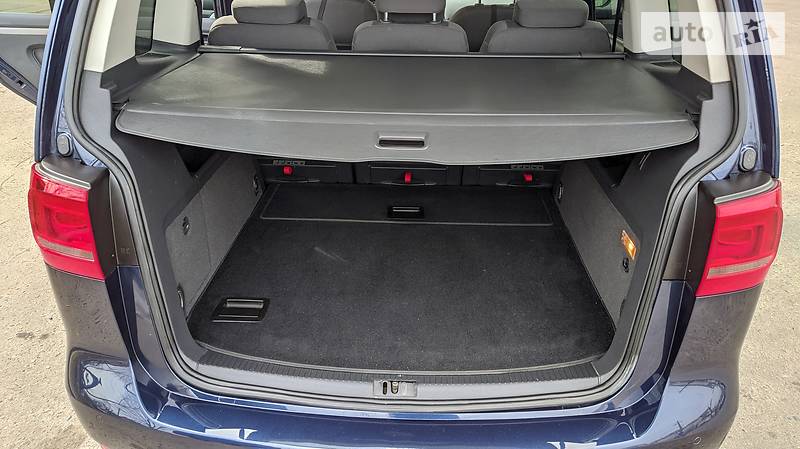 Мінівен Volkswagen Touran 2014 в Білій Церкві