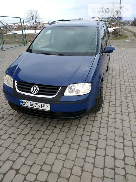 Мінівен Volkswagen Touran 2004 в Коломиї фото 3 Мінівен Volkswagen Touran 2004 в Коломиї