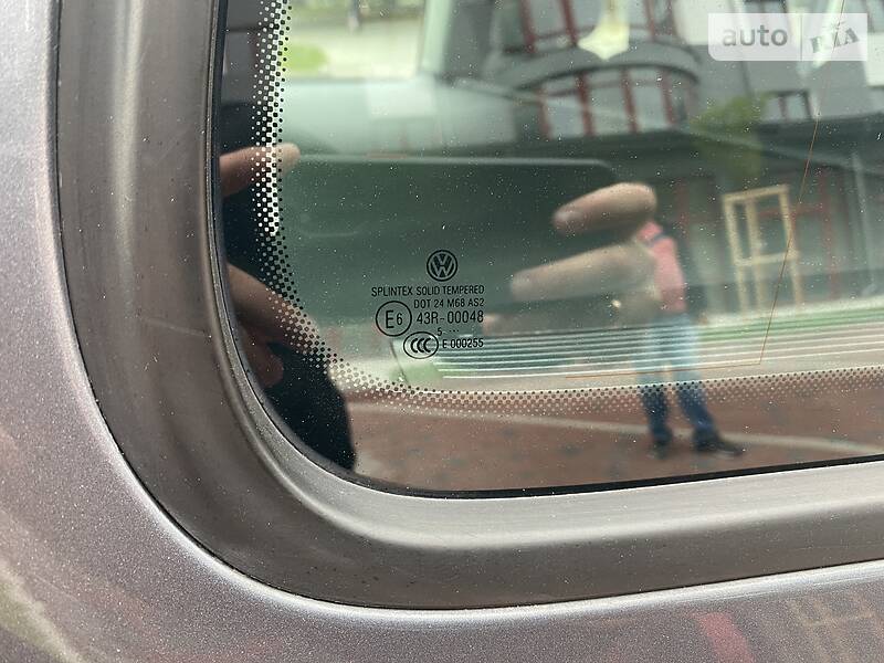 Універсал Volkswagen Touran 2006 в Івано-Франківську