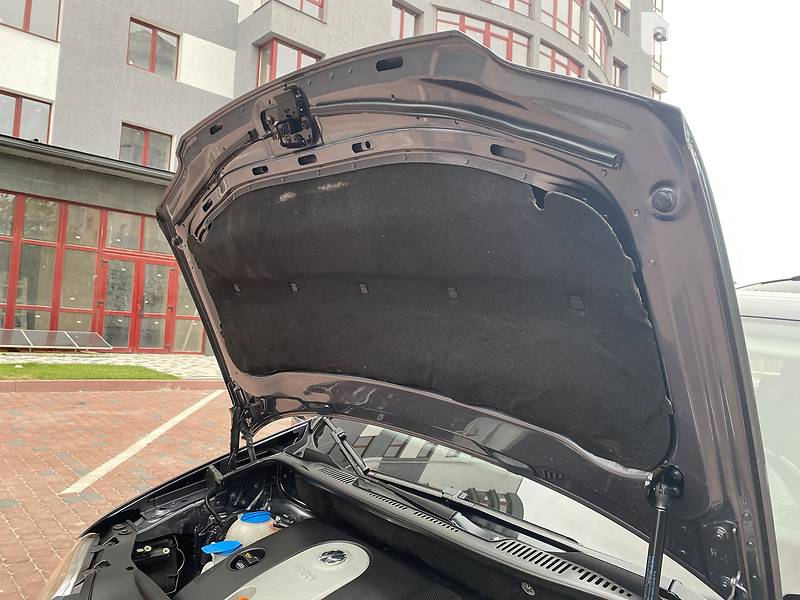 Універсал Volkswagen Touran 2006 в Івано-Франківську