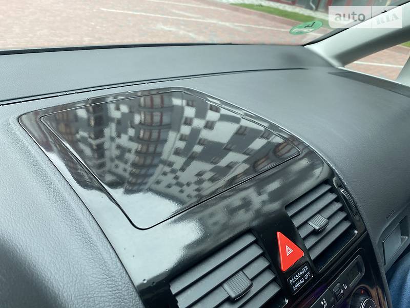 Універсал Volkswagen Touran 2006 в Івано-Франківську