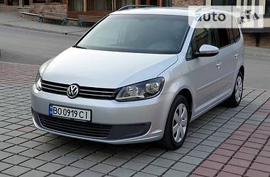 Мінівен Volkswagen Touran 2011 в 
