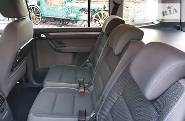 Мінівен Volkswagen Touran 2011 в 