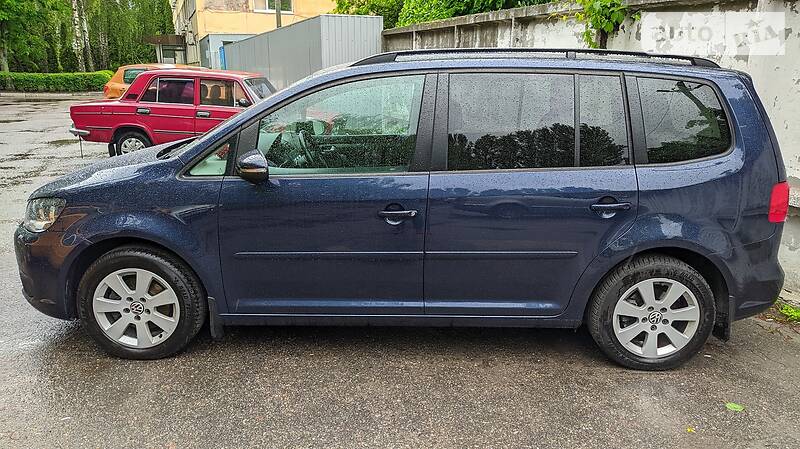 Мінівен Volkswagen Touran 2014 в Білій Церкві