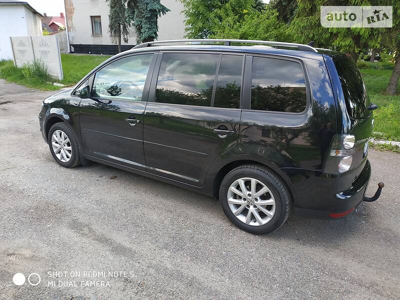 Універсал Volkswagen Touran 2009 в Дубні