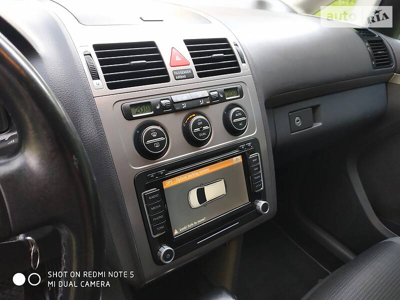 Універсал Volkswagen Touran 2009 в Дубні