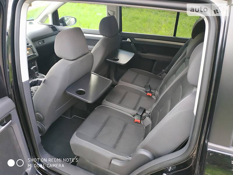 Універсал Volkswagen Touran 2009 в Дубні