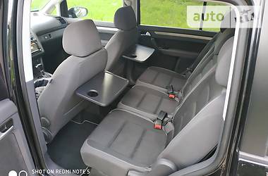Універсал Volkswagen Touran 2009 в 